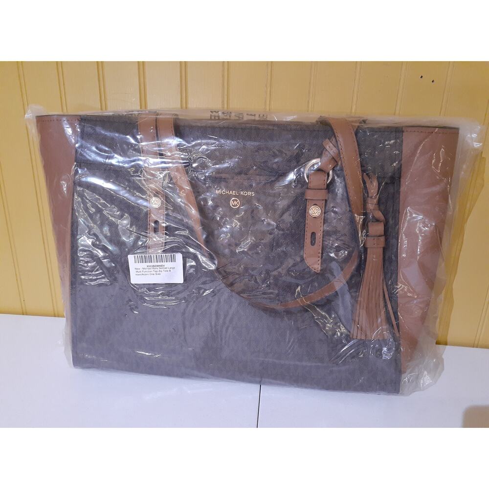 Michael Kors Nomad Large Multi Function Top Zip T… - image 1